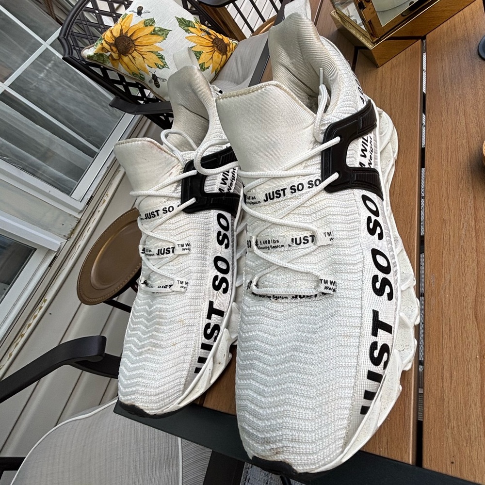 White Sneakers with Black Text Design - Picture 4 of 10